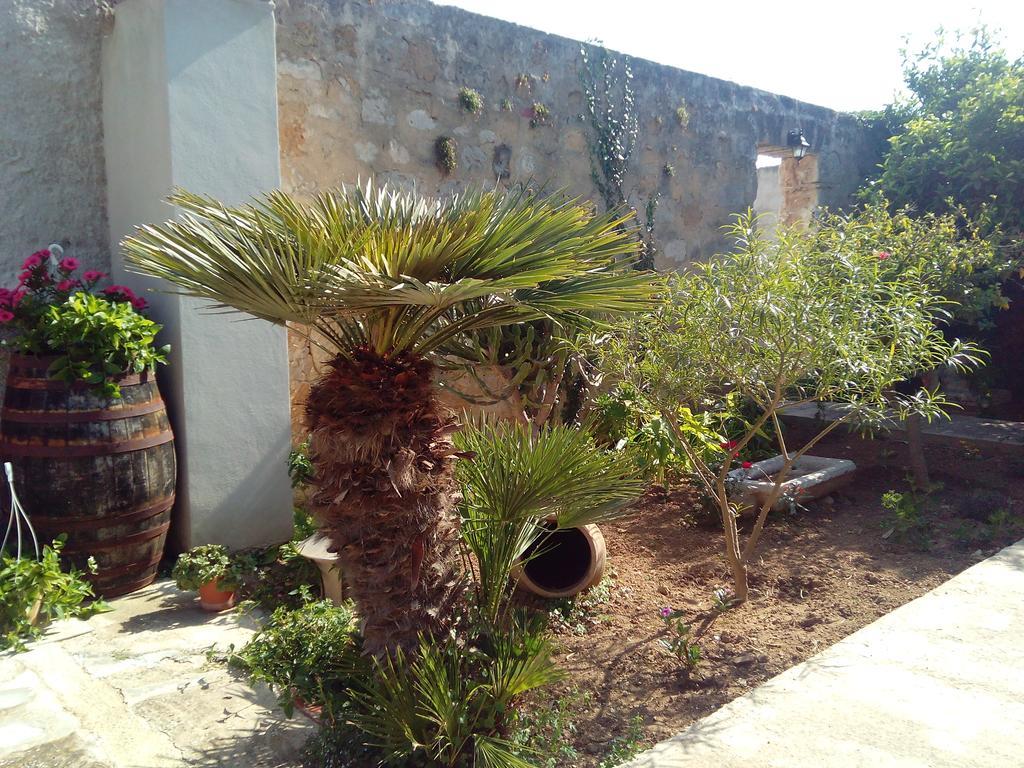 Baglio Bellavista Acomodação com café da manhã Torre Nubia Exterior foto
